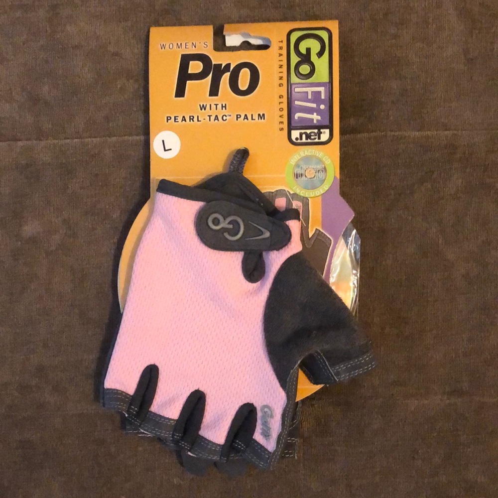 New-Training Gloves Women’s Large- with interactive CD*